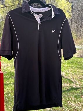 Callaway Men’s Black Polo Shirt with White Trim. Medium.